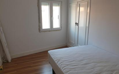 Schlafzimmer von Wohnung zum verkauf in Ourense Capital 