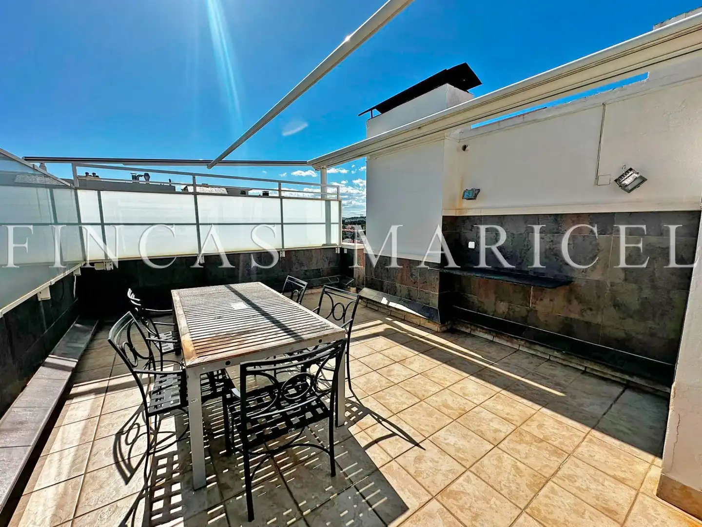 Terrasse von Dachboden zum Verkauf in Sitges mit Klimaanlage, Heizung und Terrasse