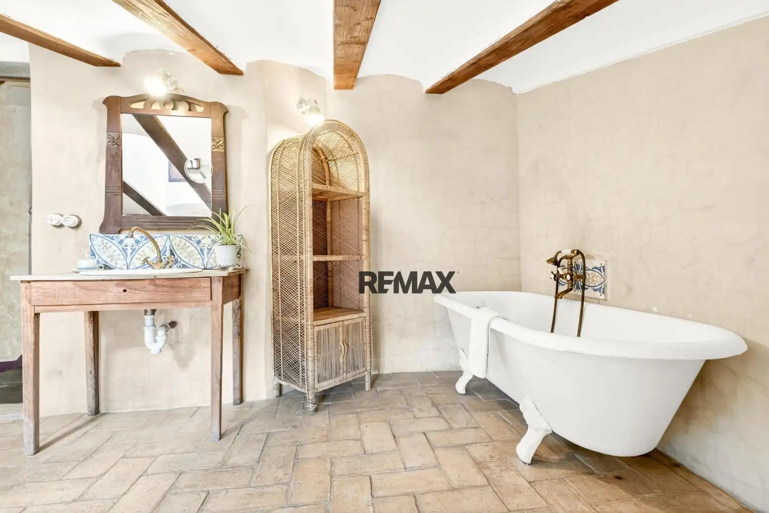 Badezimmer von Haus oder Chalet zum Verkauf in Esponellà mit Heizung, Privatgarten und Terrasse