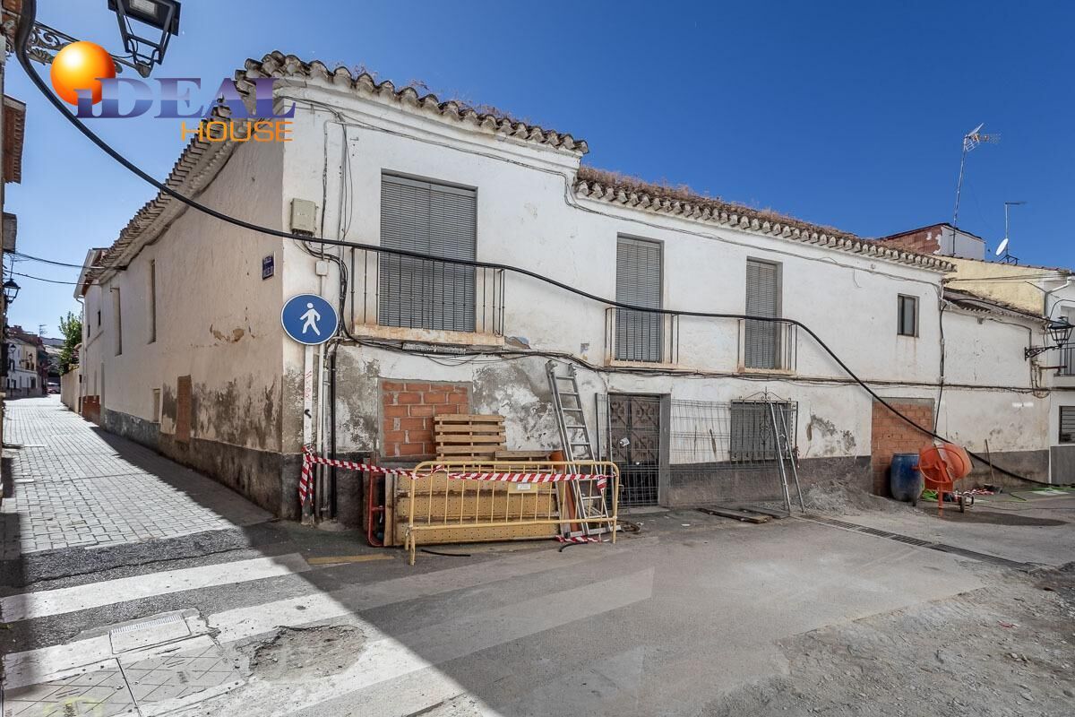 Vista exterior de Residencial en venta en Ogíjares