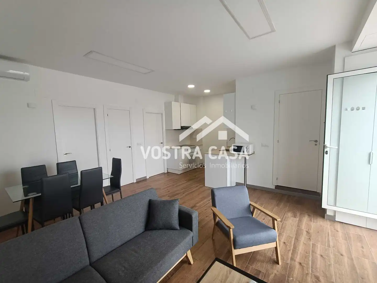 Commercial properties for rent in SALVADOR DALI , -1, Los Felipes - Corral de Carmelo