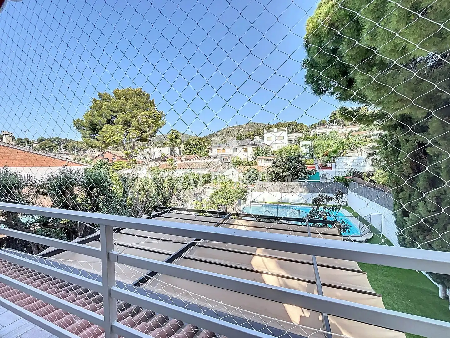 Vista exterior de Casa o xalet en venda en Castelldefels amb Aire condicionat, Calefacció i Parquet