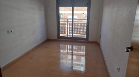 Foto 5 de Piso en venta en C/ Reyes Católicos , Petrer, Alicante