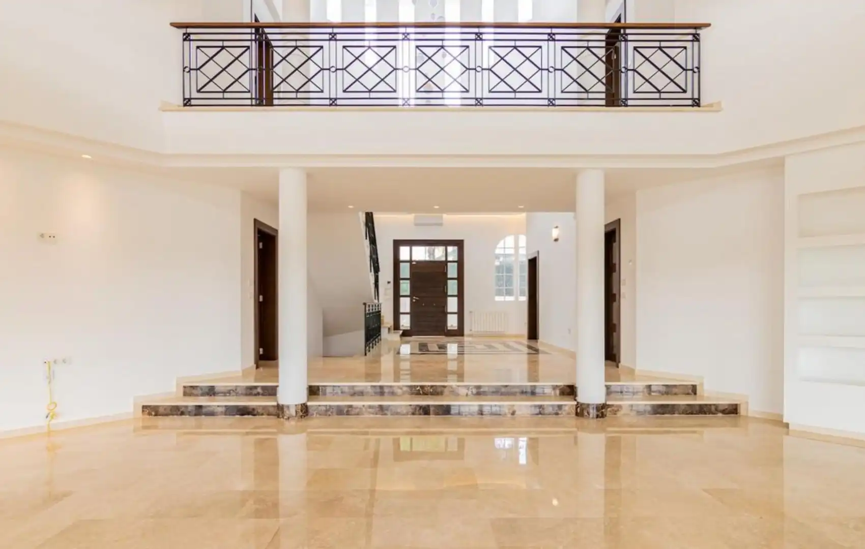 Apartamento en venta en Pueblo - Urbanizaciones