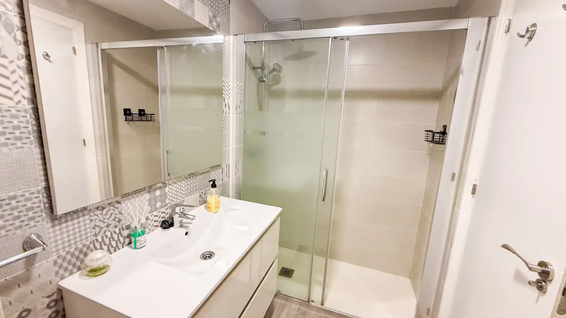 Flat for rent in Calle Violeta, 8, Paseo Marítimo de Levante
