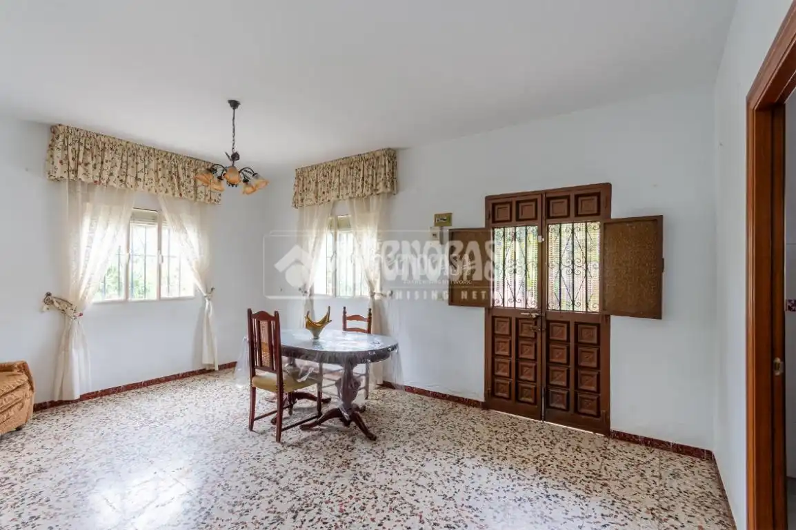 Casa rústica amb jardí en venda a Cútar, imagen 6