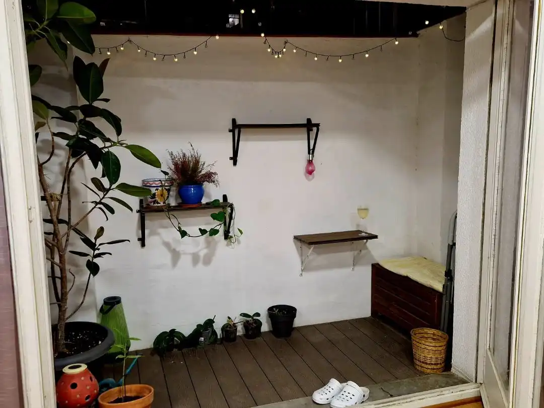 Piso en venta en  Barcelona Capital con Balcón
