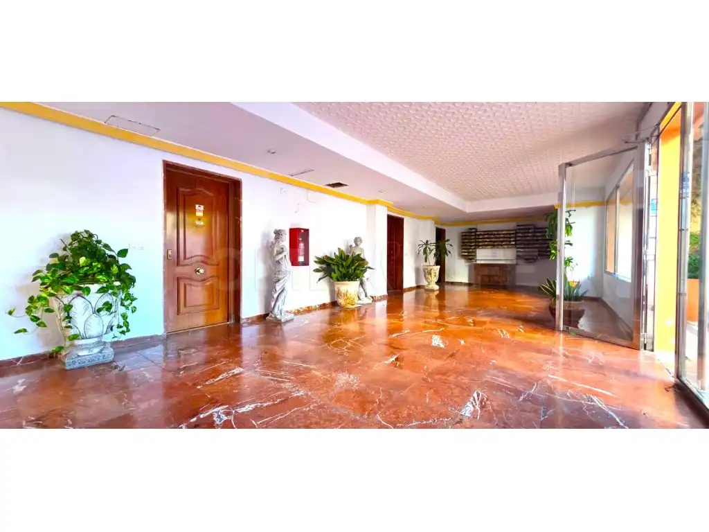 Wohnung zum Verkauf in Benalmádena mit Schwimmbad und Gemeinschaftspool