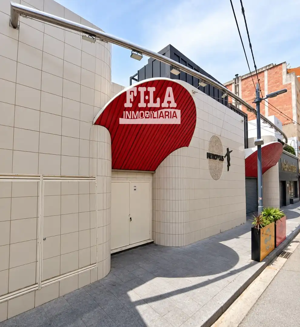 Local comercial en venda a Monturiol