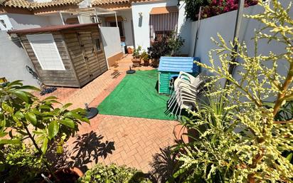 Jardí de Casa adosada en venda en Chiclana de la Frontera amb Aire condicionat