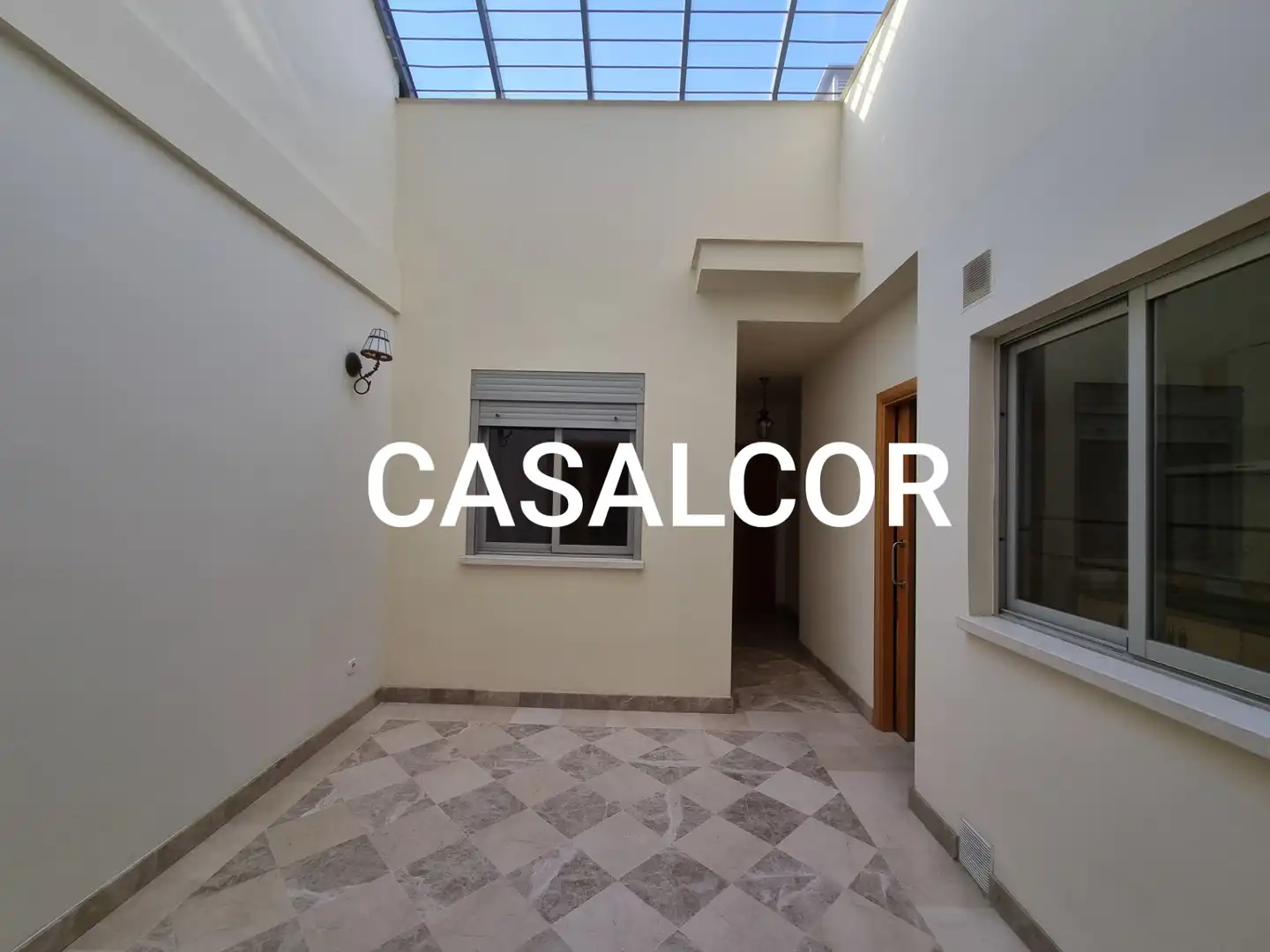 Dormitori de Dúplex en venda en Mairena del Alcor amb Aire condicionat i Terrassa