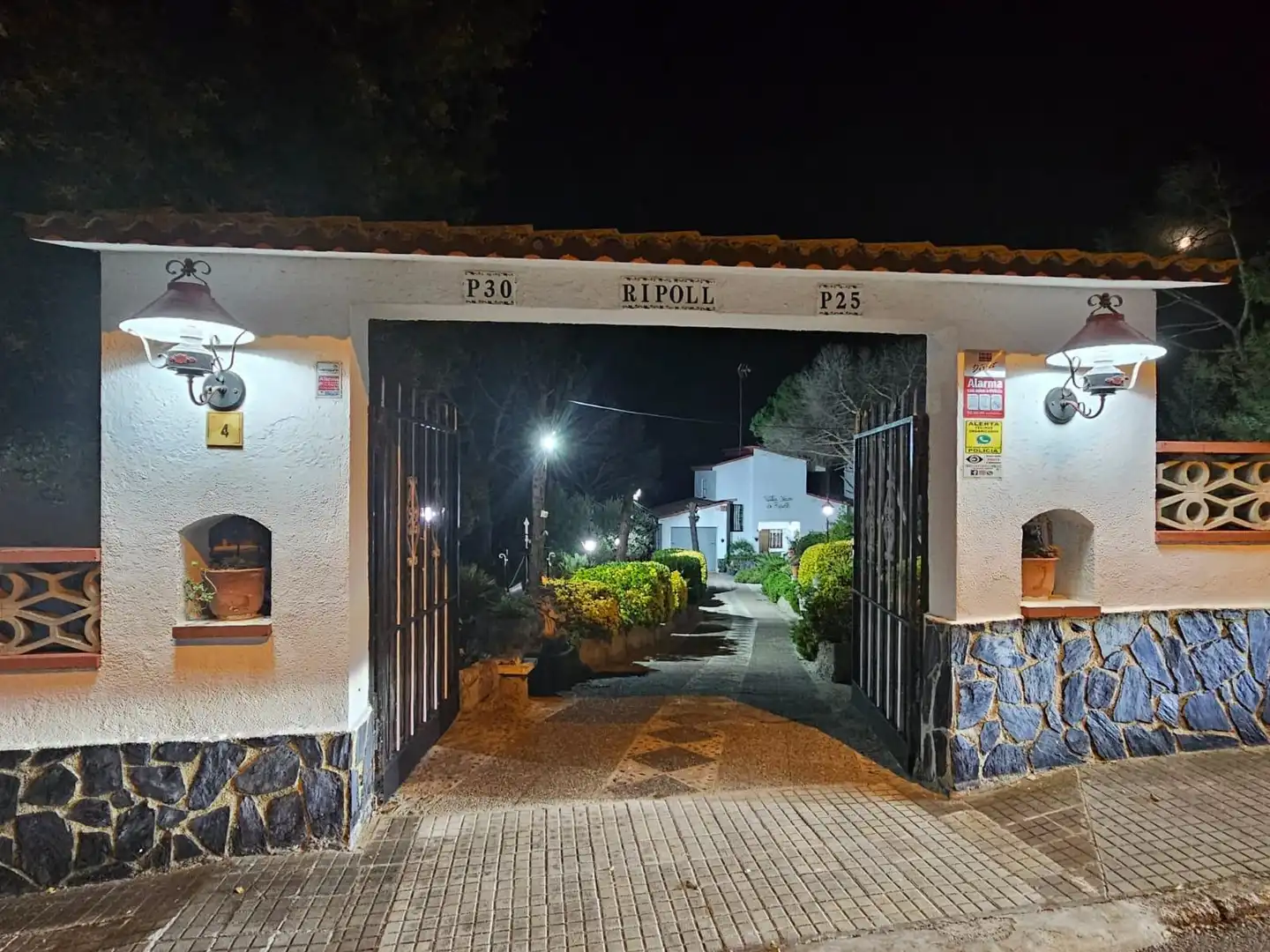Casa con terrazza in vendita a Mas Altaba - El Molí, imagen 25