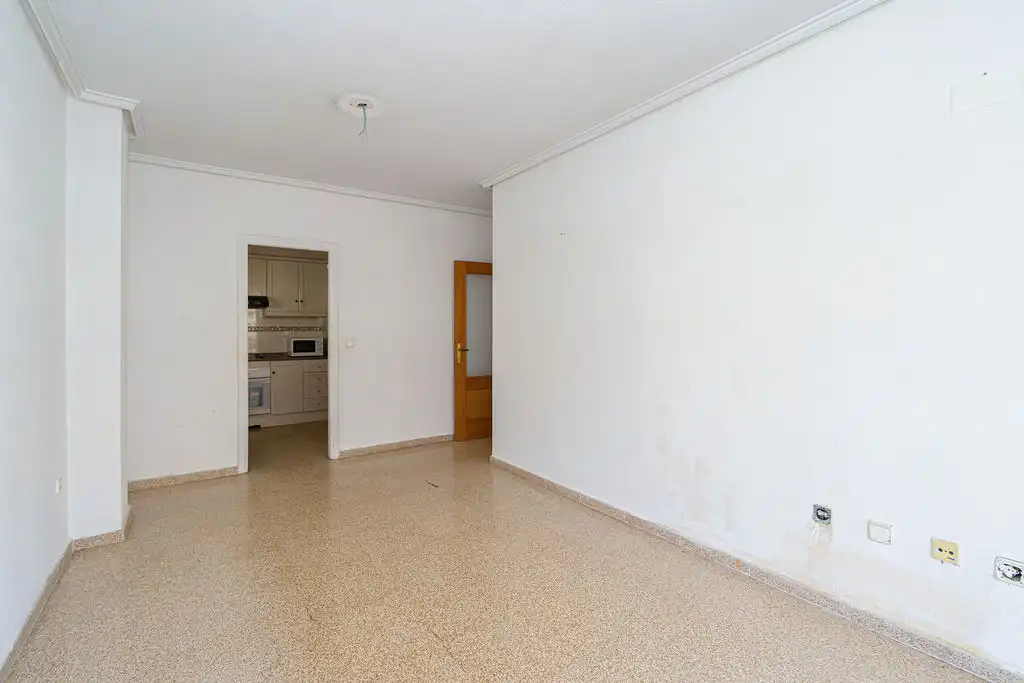 Pis en venda a C/ Puerta de Riad I esq Av Cervantes y plaza Porti, Pueblo