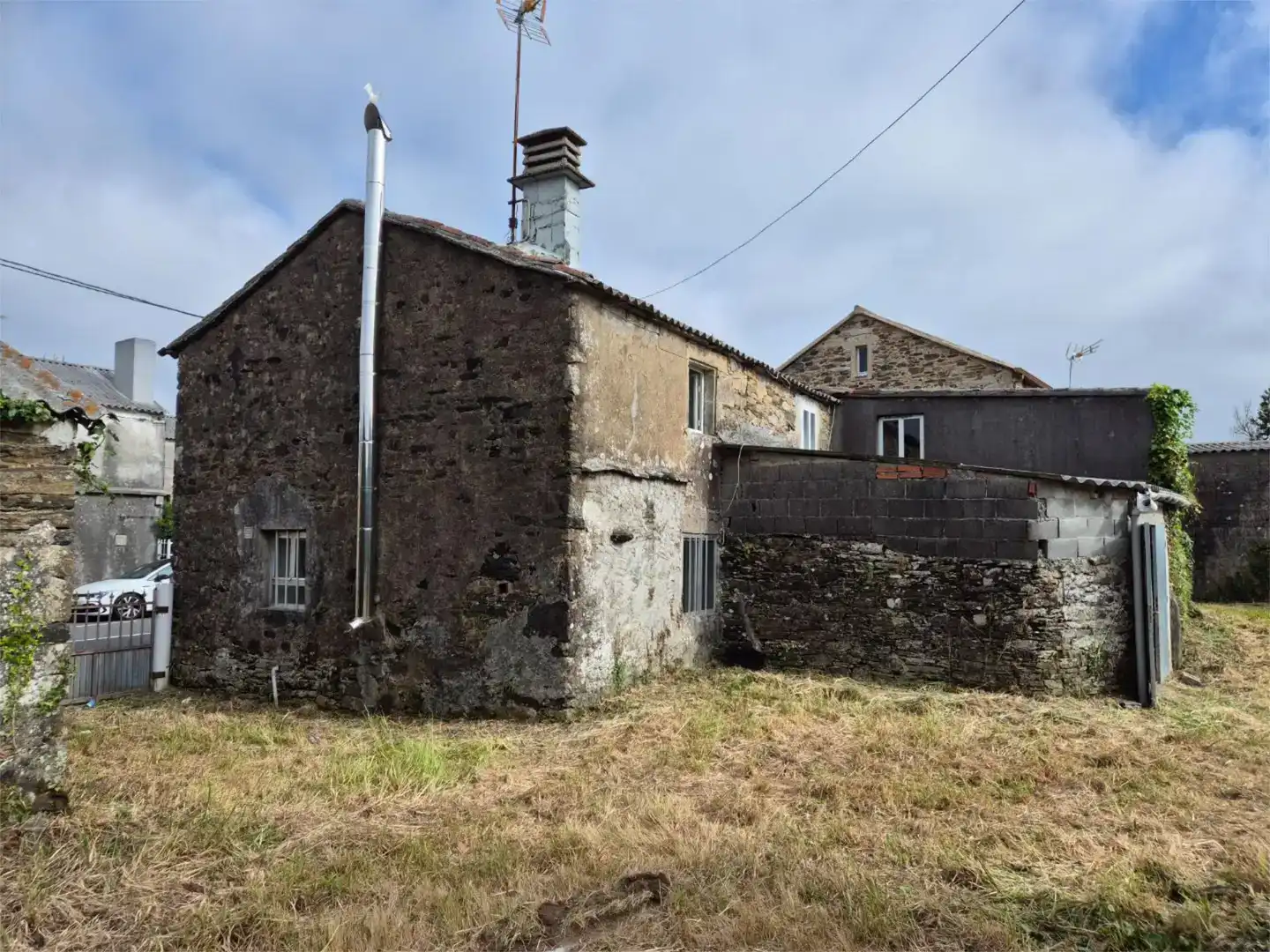 Vista exterior de Piso en venta en Santa Comba