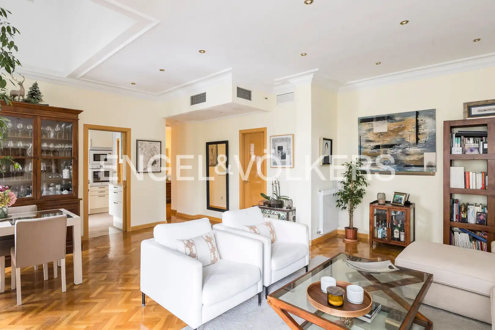 Sala d'estar de Àtic en venda en Madrid amb Aire condicionat, Calefacció i Jardí privat