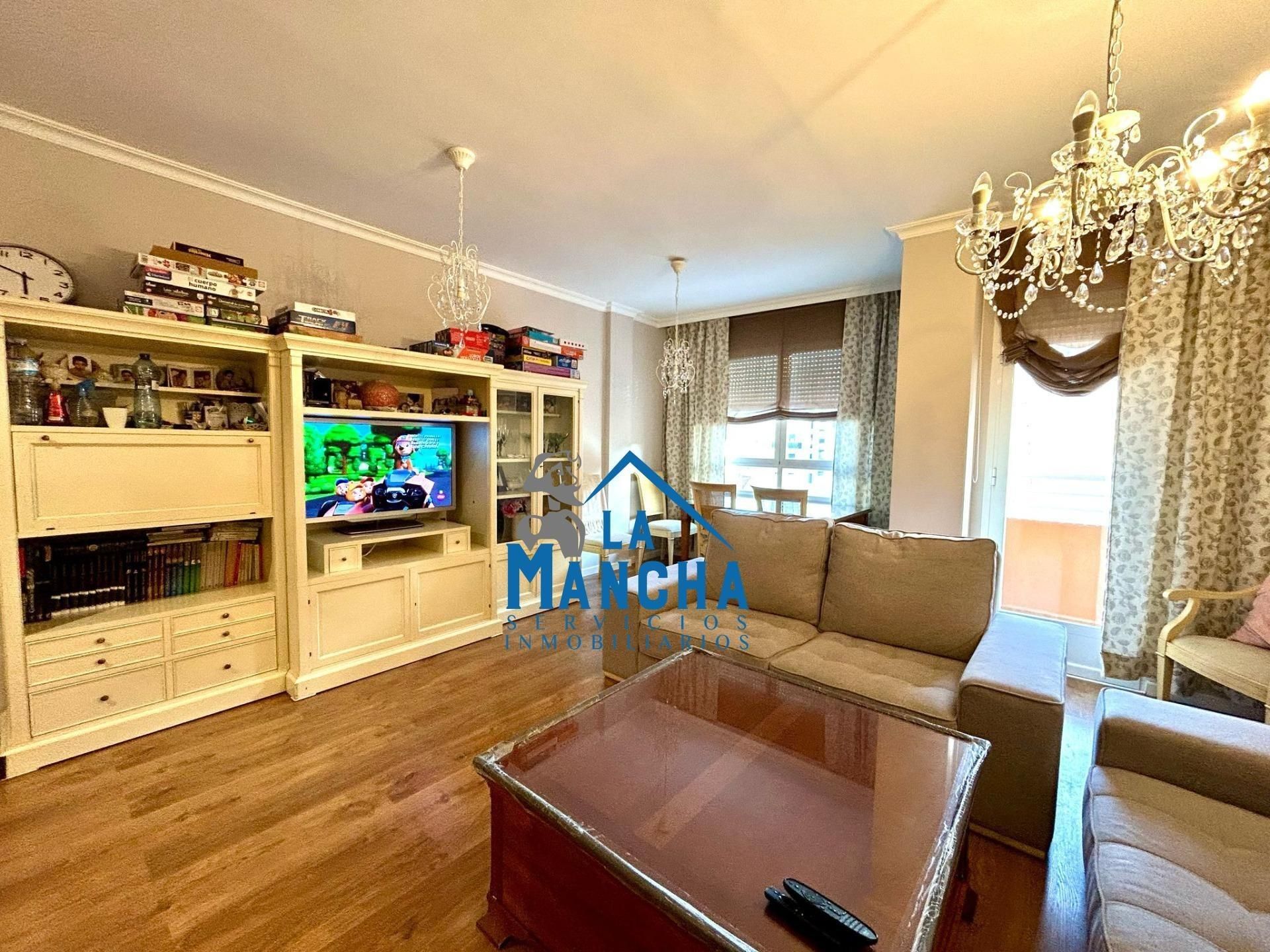 Exterior view of Flat for sale in  Albacete Capital  with Air Conditioner, Heating and Balcony