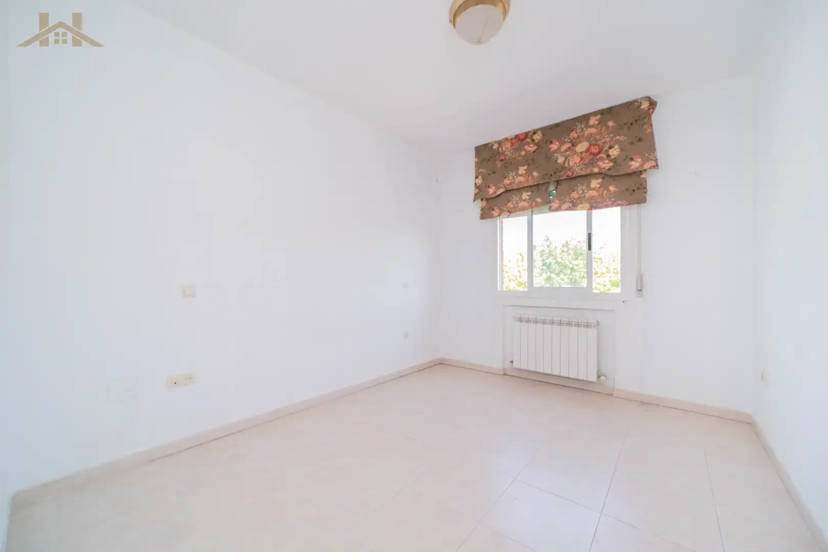 Bedroom of Detached homes for sale in Villanueva de la Cañada  with Heating, Private garden and Alarm