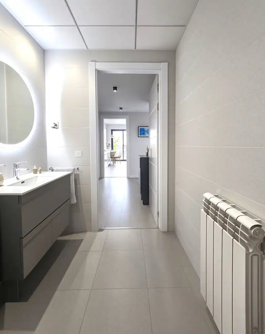 Baño de Piso en venta en Reus con Aire acondicionado, Calefacción y Terraza