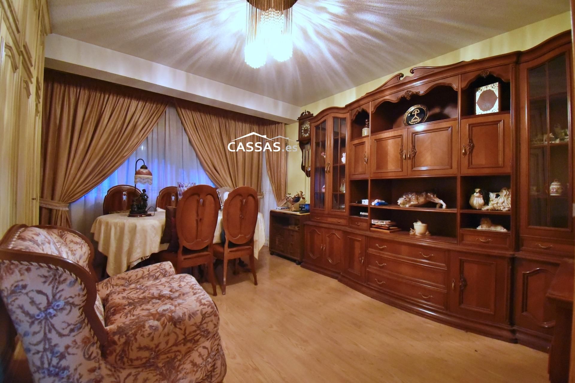 Comedor de Piso en venta en Torrejón de Ardoz con Calefacción y Terraza