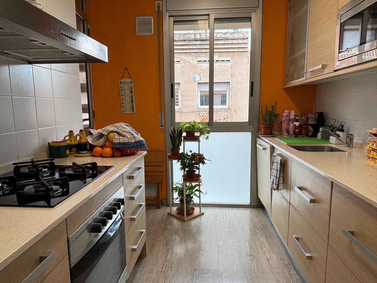 Flat for sale in Carrer d'Andreu Vidal, Sant Adriá Nord