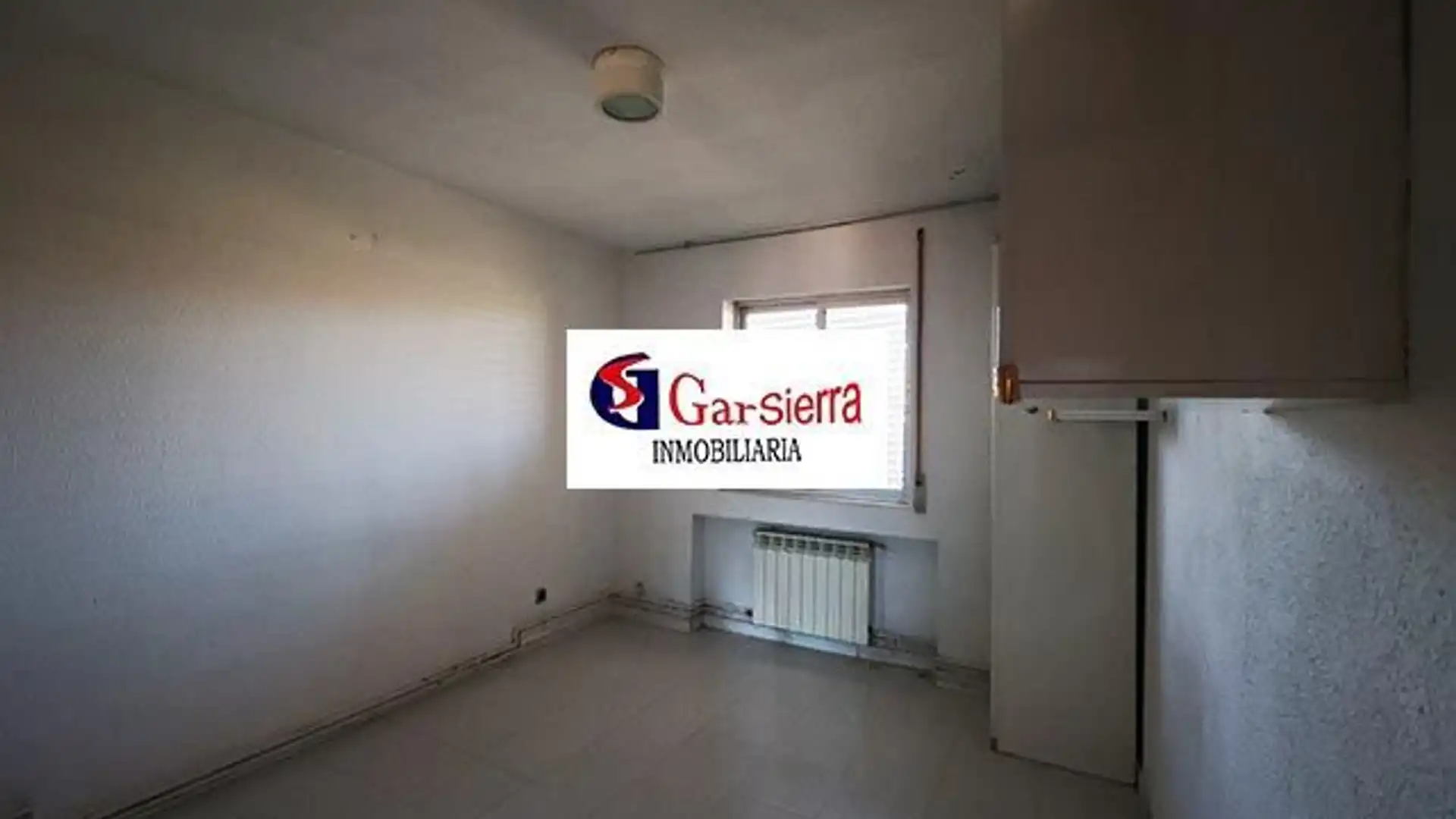 Habitación de Piso en venta en Alcalá de Henares con Calefacción