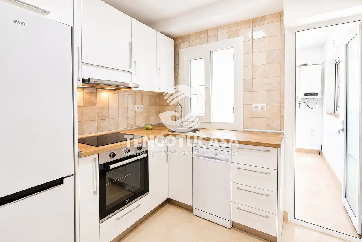Küche von Wohnung zum Verkauf in Madrid mit Klimaanlage, Heizung und Terrasse