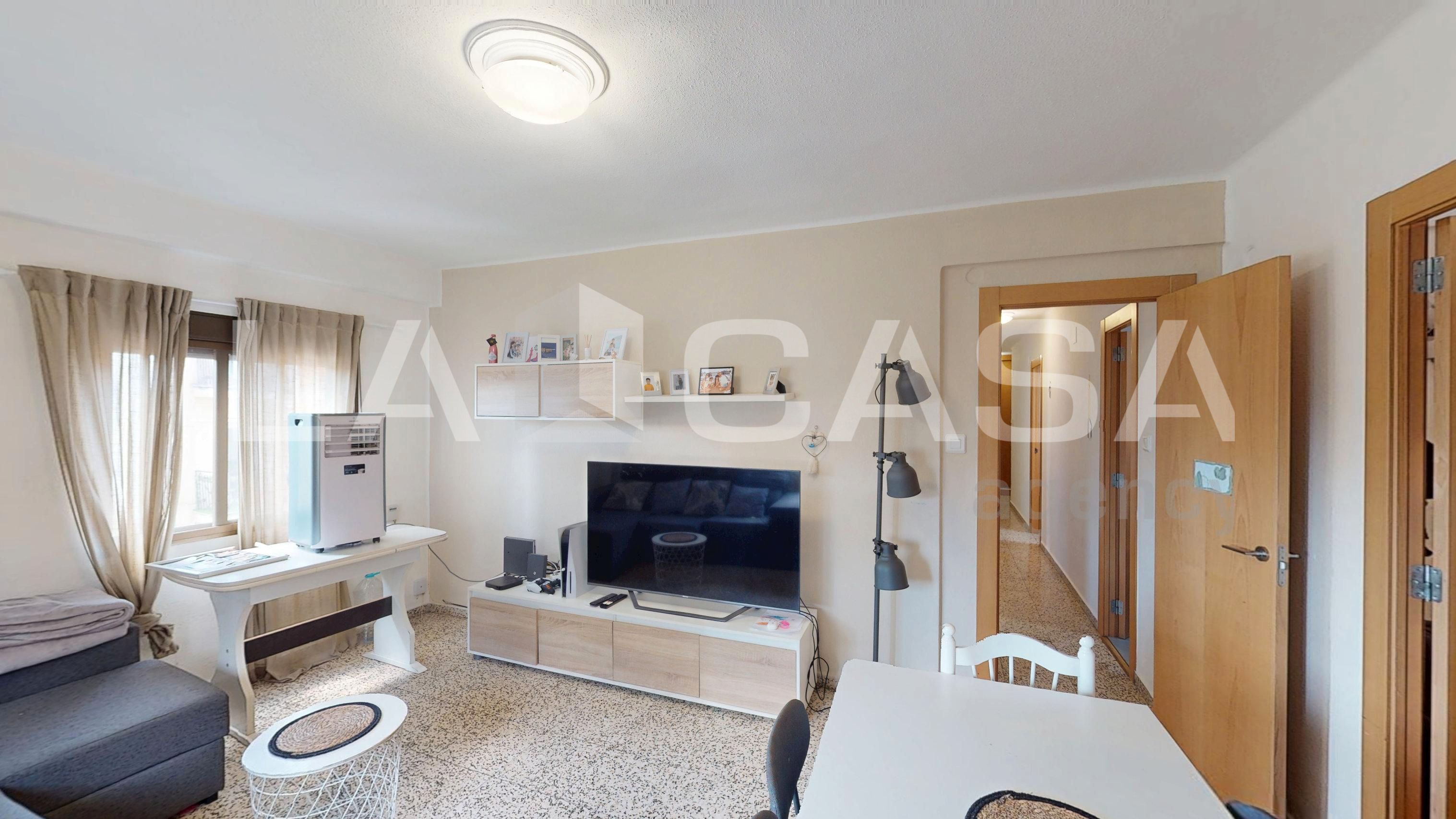 Living room of Flat for sale in  Valencia Capital  with Balcony