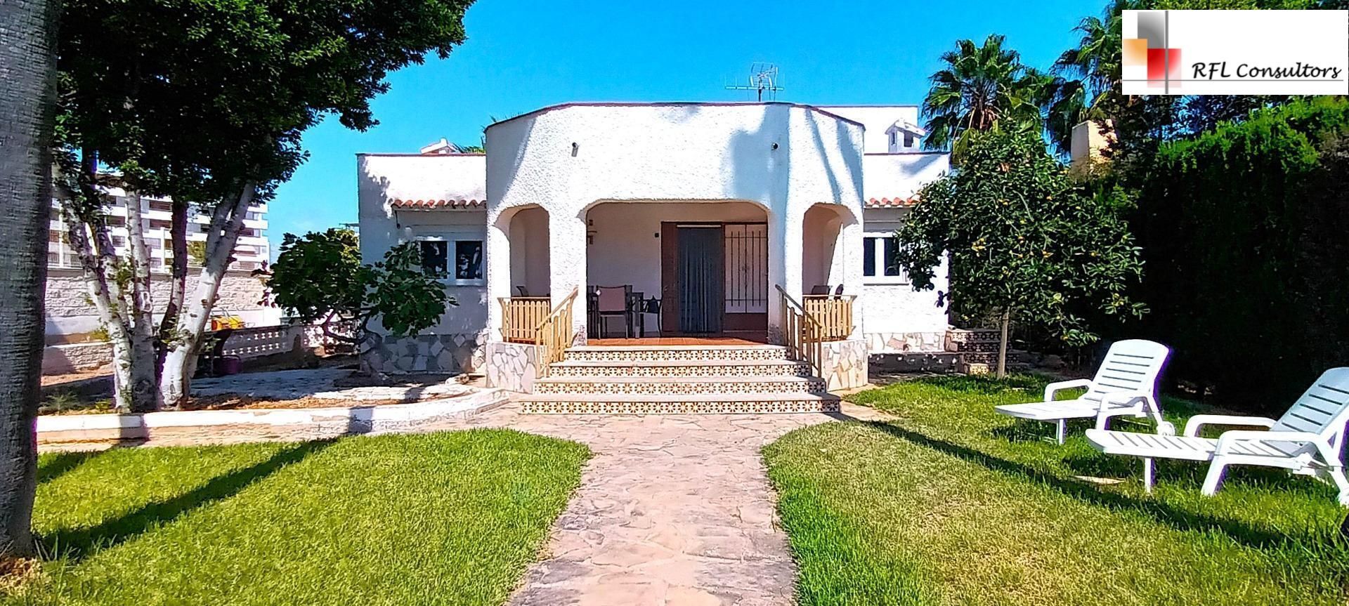 Exterior view of House or chalet for sale in Torreblanca  with Private garden and Terrace