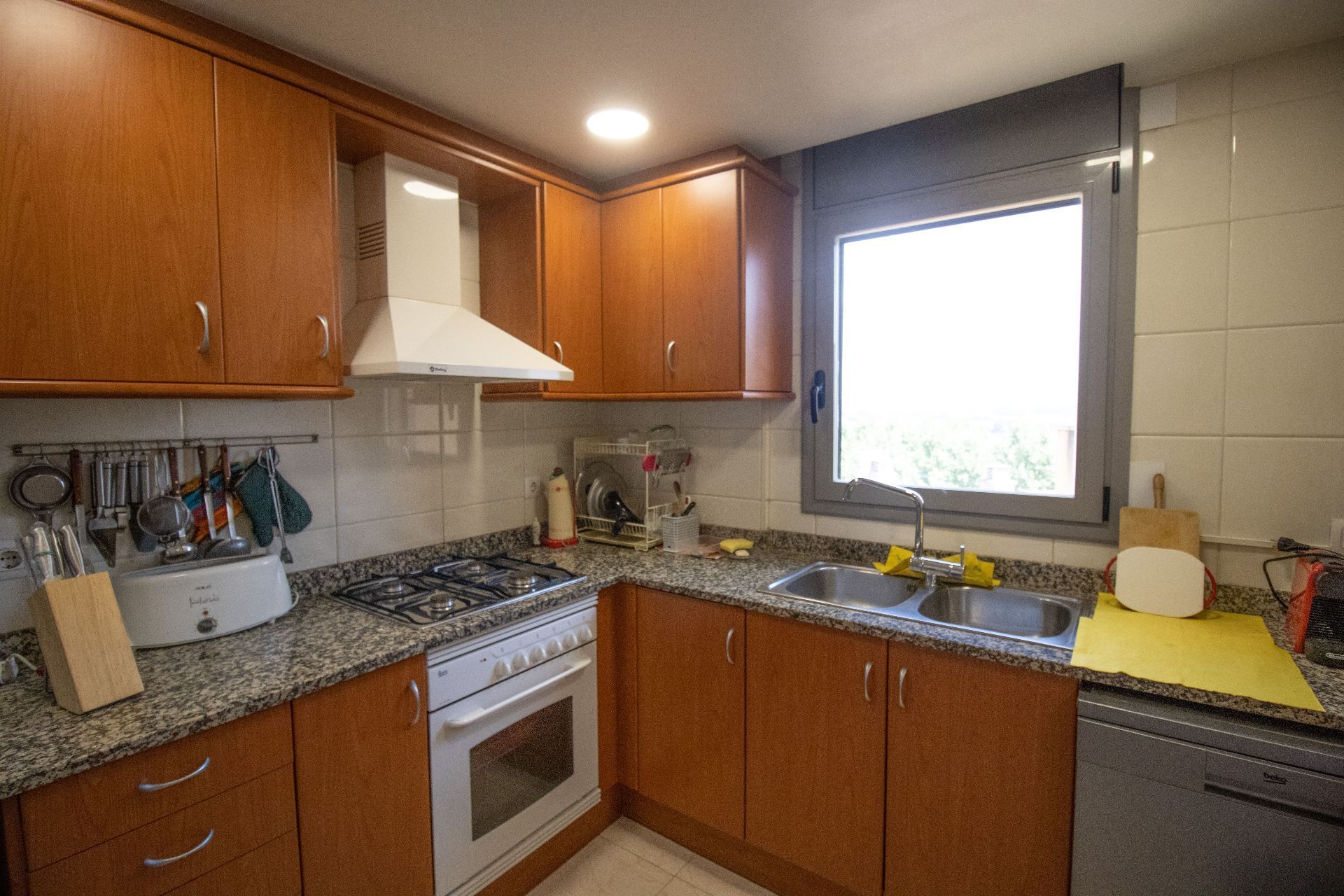 Kitchen of Attic for sale in Figueres  with Air Conditioner, Heating and Terrace