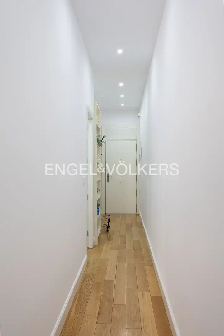 Wohnung zur Miete in Madrid mit Heizung, Möbliert und Balkon
