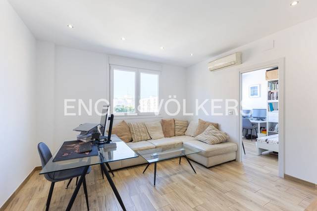 Piso en Venta en Avinguda de Pérez Galdós en La Petxina