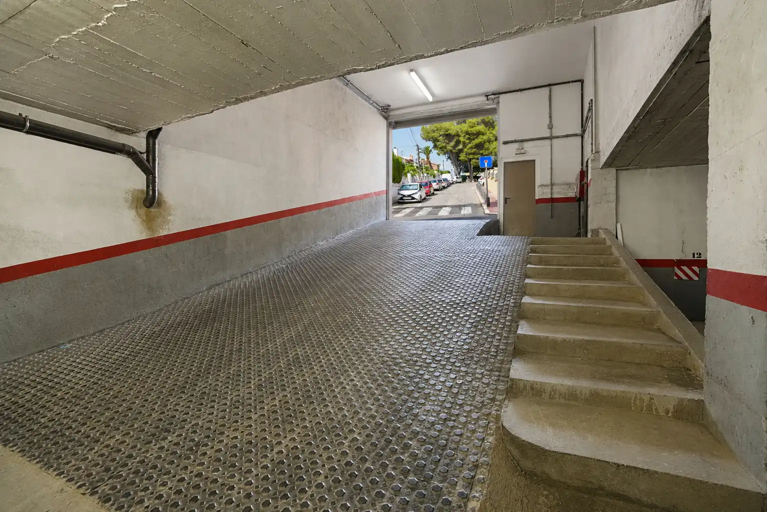 Parking of Flat for sale in El Vendrell  with Air Conditioner, Heating and Terrace
