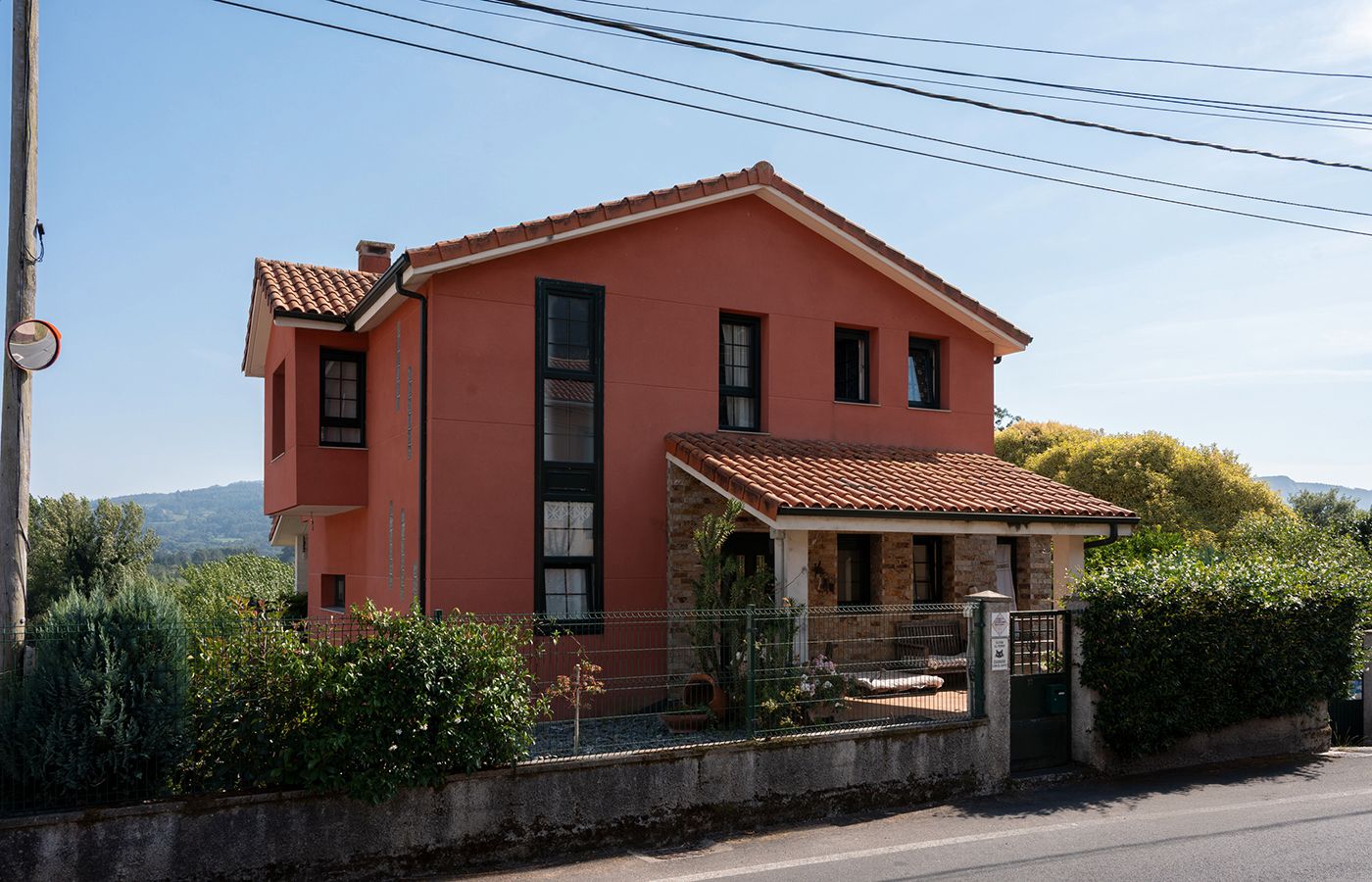 Exterior view of House or chalet for sale in Culleredo  with Air Conditioner, Heating and Private garden