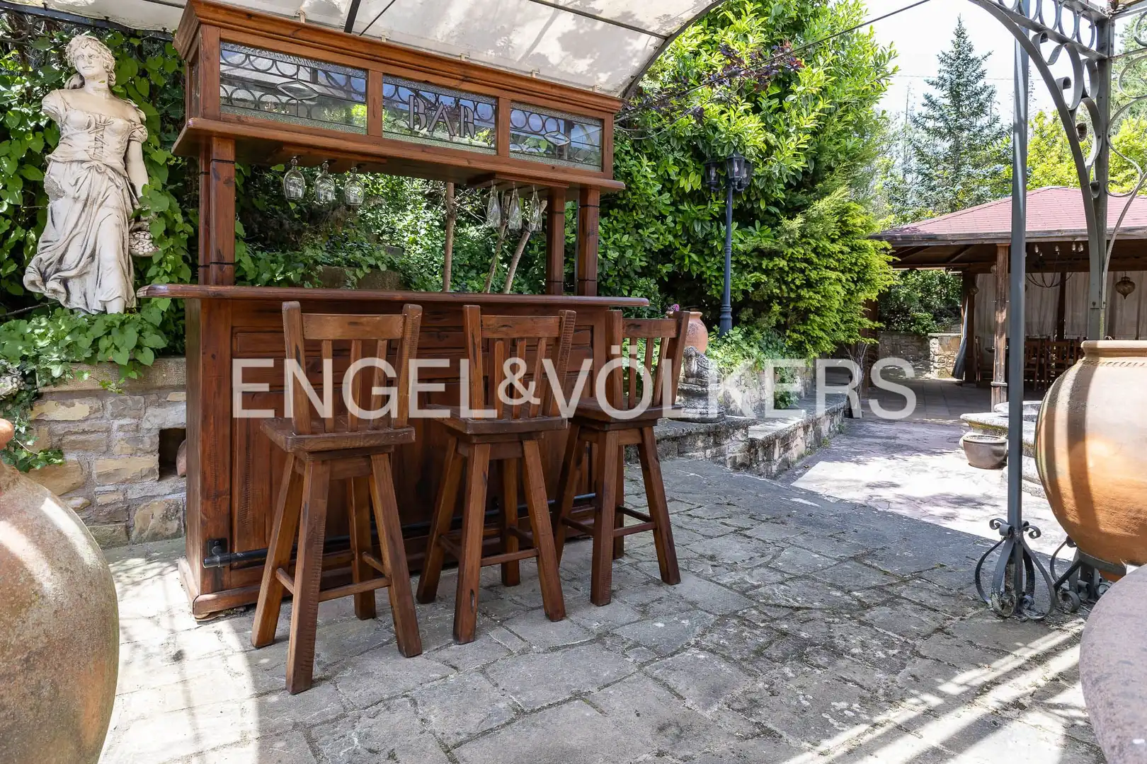 Casa rústica con jardín en venta en El Bruc, imagen 7
