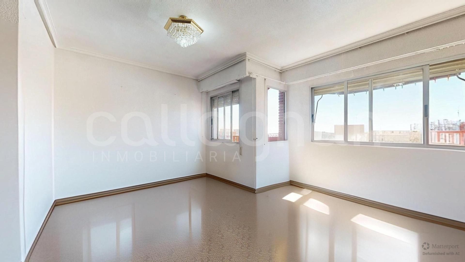 Bedroom of Flat for sale in  Valencia Capital  with Terrace and Balcony