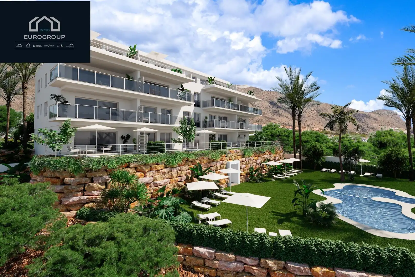 Apartment with pool for sale in Golf Bahía