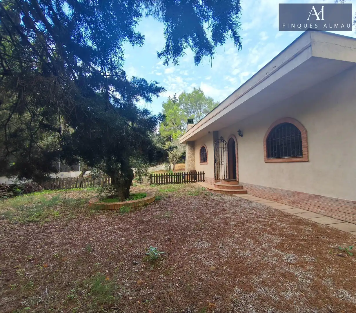 Casa rústica amb jardí en venda a Nord, imagen 2