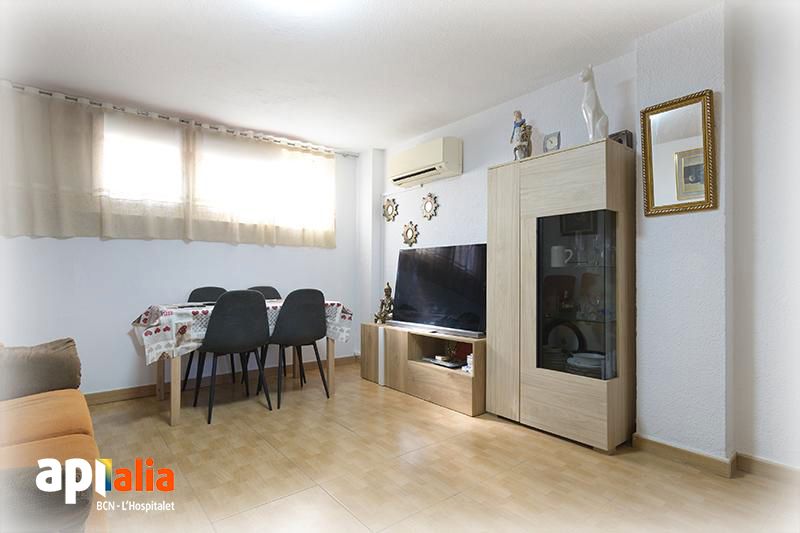 Planta baixa en venda a Carrer del Prat, Bellvitge