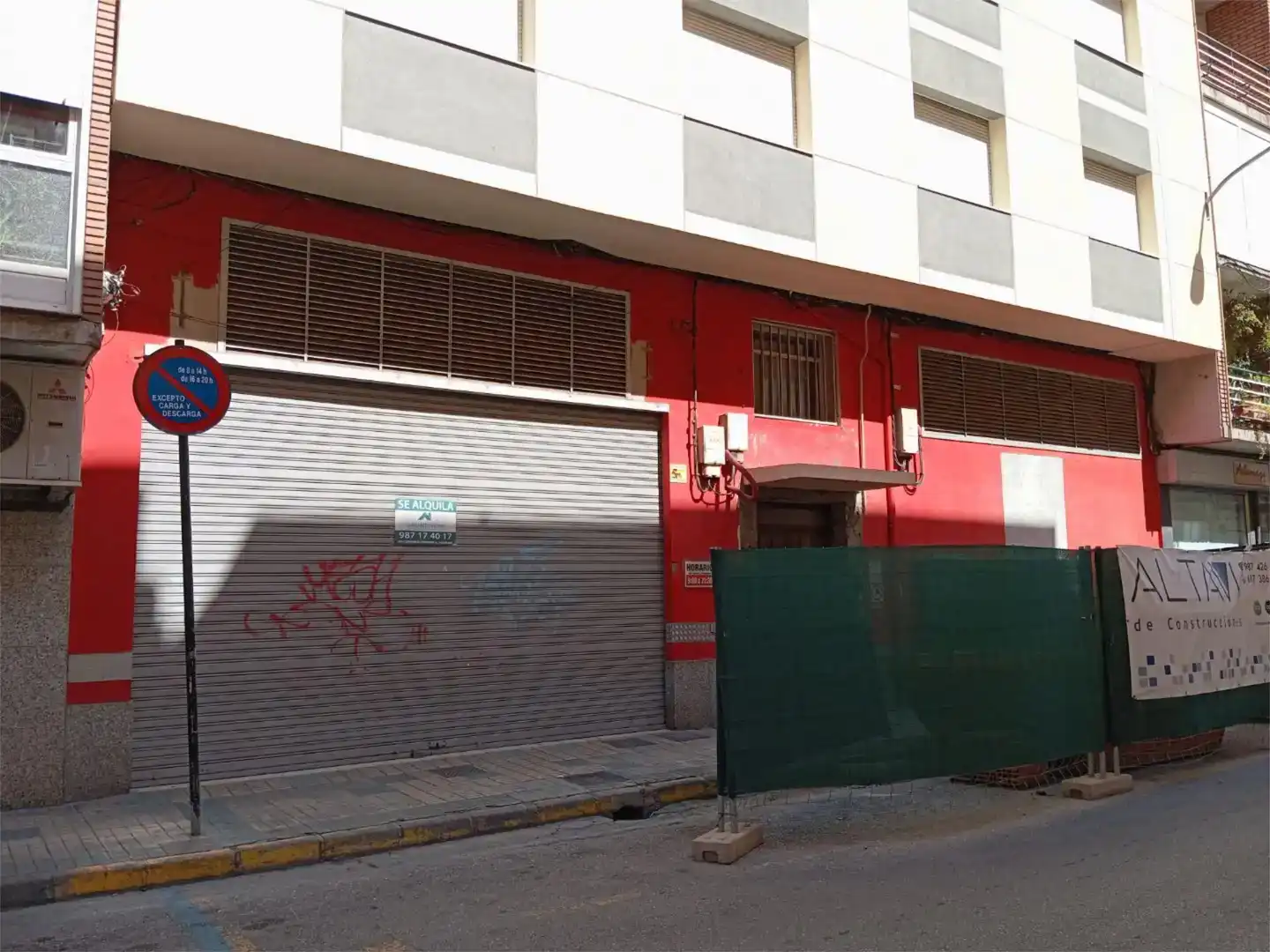 Vista exterior de Local de alquiler en Ponferrada