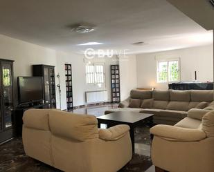 Living room of Single-family semi-detached for sale in  Jaén Capital  with Air Conditioner and Terrace