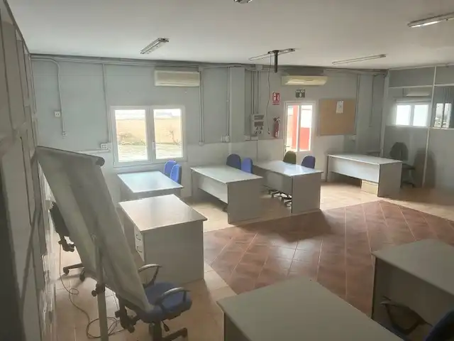 Commercial properties for rent in Puertollano  with Air Conditioner and Furnished