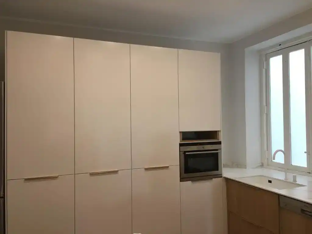 Cocina de Piso de alquiler en  Valencia Capital con Aire acondicionado y Balcón
