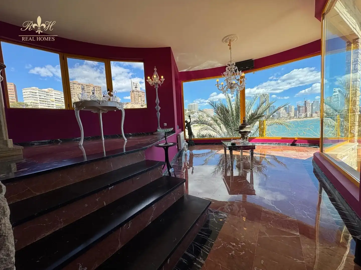 Houses for sale in Benidorm  with Air Conditioner and Terrace