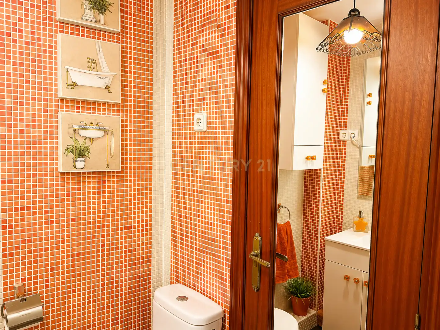 Baño de Piso en venta en Majadahonda con Aire acondicionado