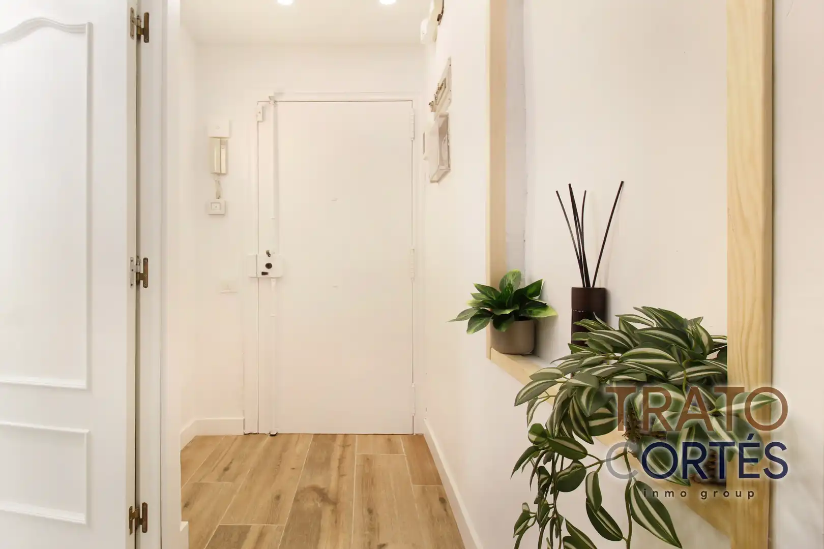 Ground floor for sale in Passeig Maragall