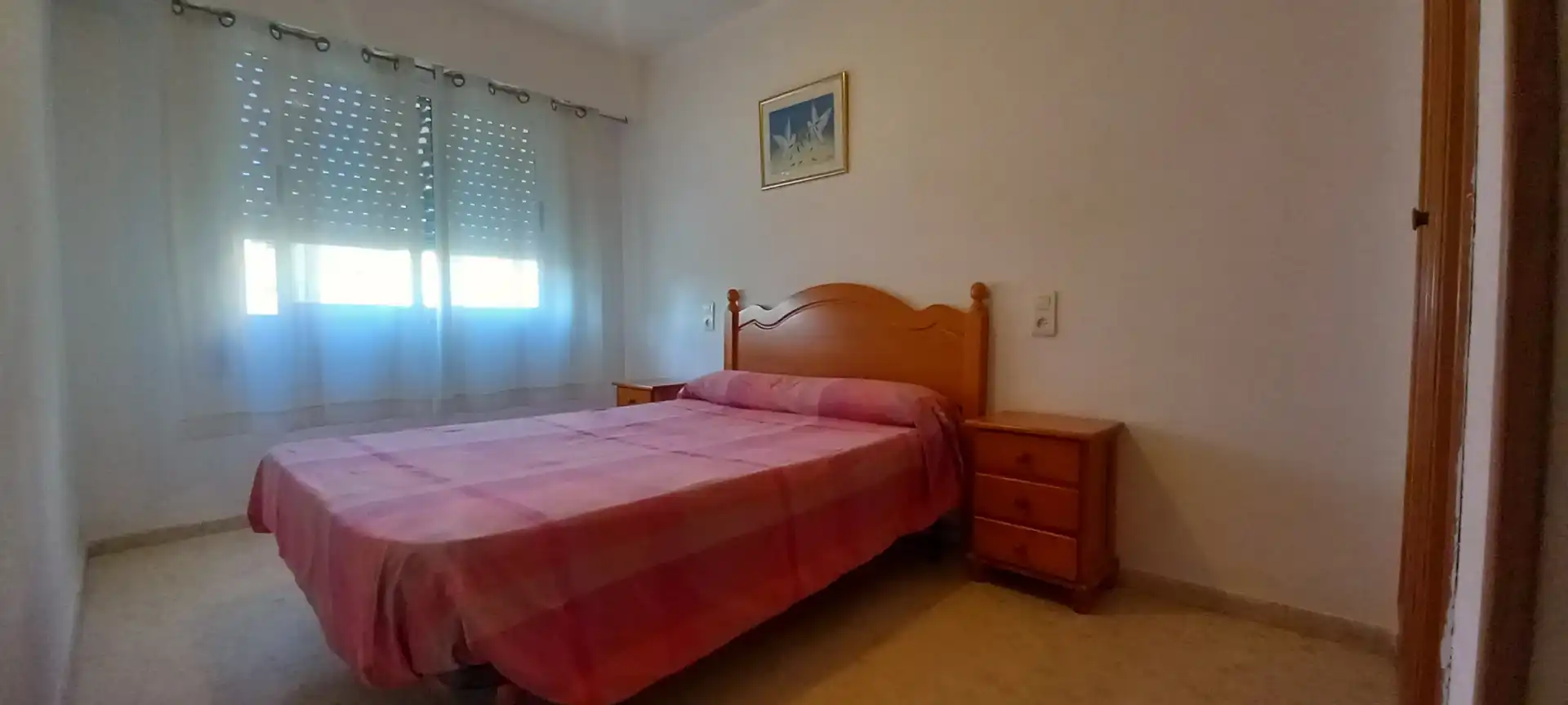Habitación de Apartamento de alquiler en Gandia con Terraza, Amueblado y Horno