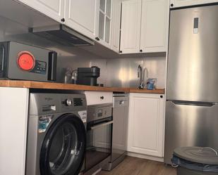 Cuina de Apartament per a compartir en  Madrid Capital amb Aire condicionat, Calefacció i Terrassa