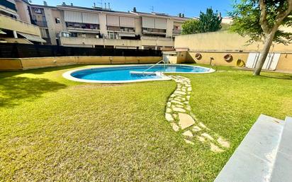 Swimming pool of Flat for sale in Cubelles  with Air Conditioner, Terrace and Balcony