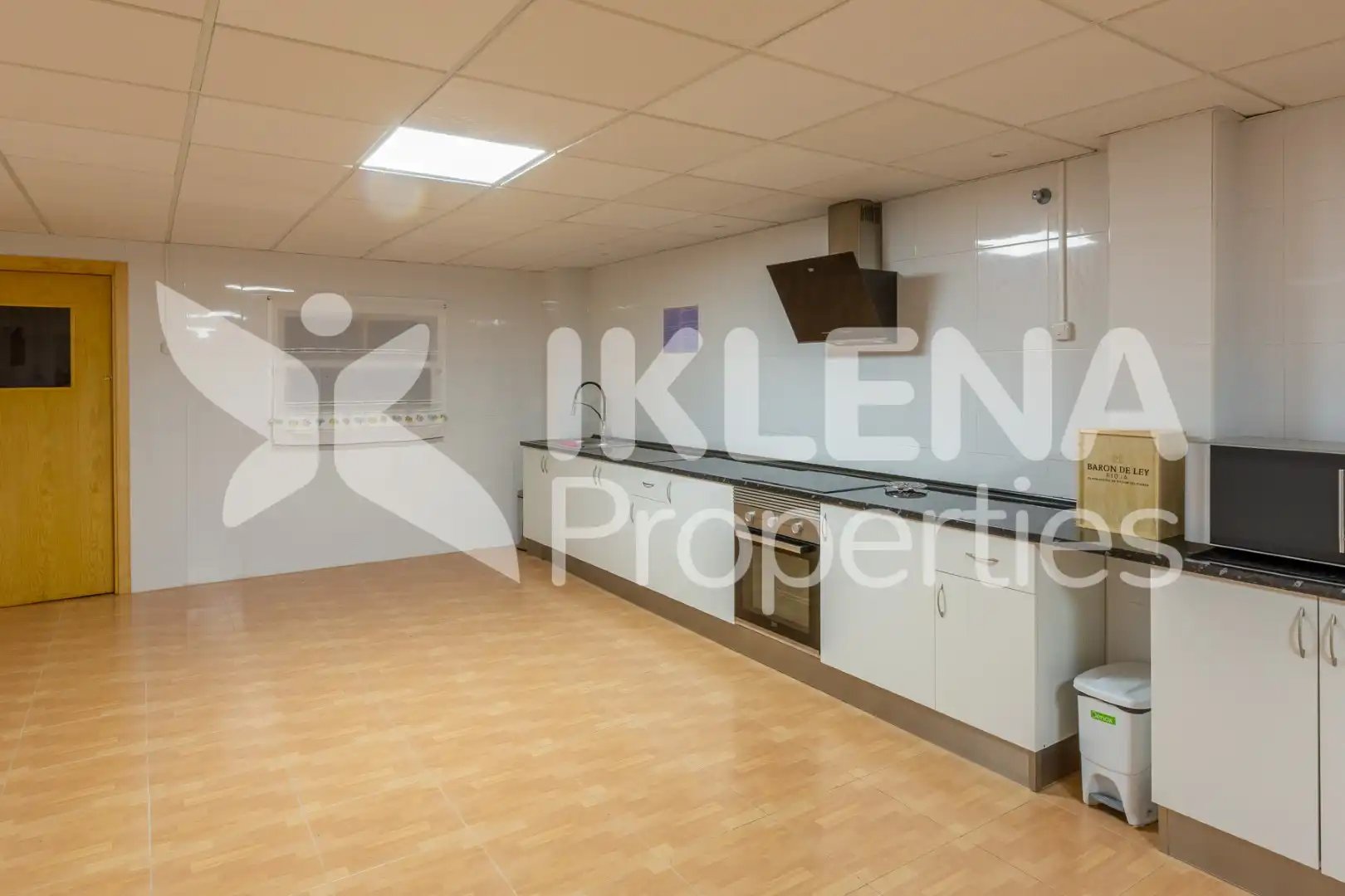 Cuina de Apartament en venda en Vícar amb Aire condicionat, Jardí privat i Terrassa