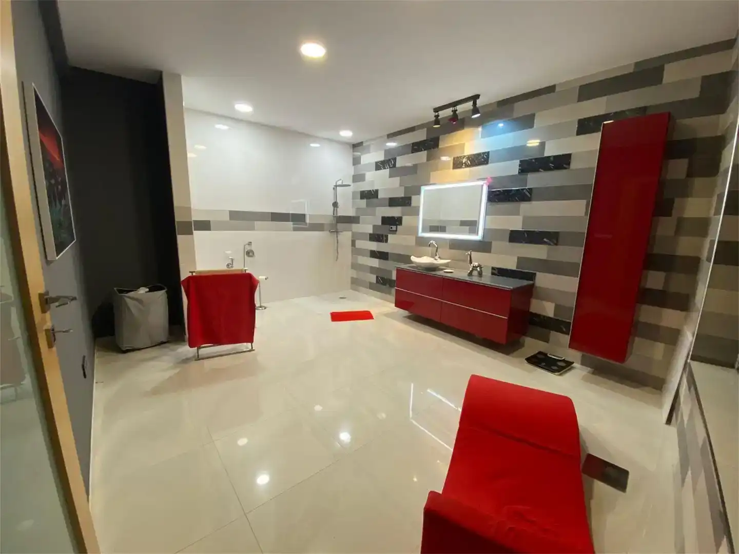 Bathroom of Houses for sale in Almazán, Soria